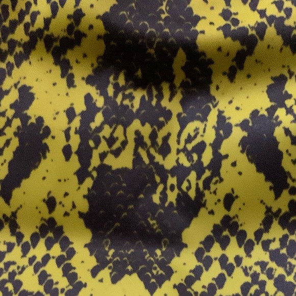 Final price Henri Bendel leather trim nylon tote❤️❤️❤️ - Picture 3 of 6